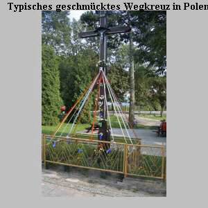 Typisches Wegkreuz in Polen