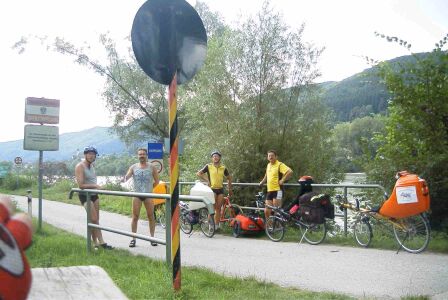 Grenzübergang nach Österreich (nachts verboten)